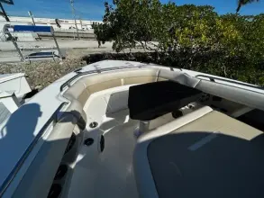 Thumbnail von Boston Whaler 350 Realm