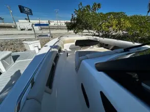 Thumbnail von Boston Whaler 350 Realm