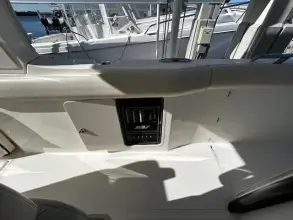 Thumbnail von Boston Whaler 350 Realm