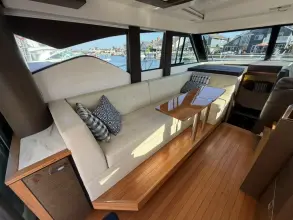 Thumbnail von Tiara Yachts 39 Coupe