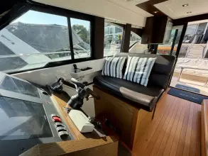 Thumbnail von Tiara Yachts 39 Coupe