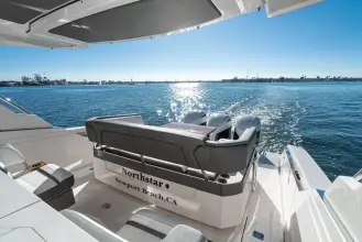 Thumbnail von Tiara Yachts 38 LS