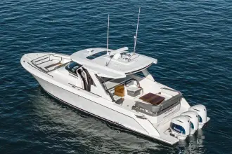 Thumbnail von Tiara Yachts 38 LS