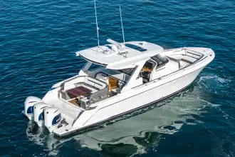 Thumbnail von Tiara Yachts 38 LS