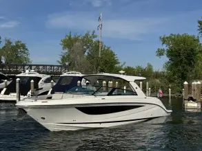 Thumbnail von Sea Ray SLX 400