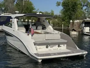 Thumbnail von Sea Ray SLX 400