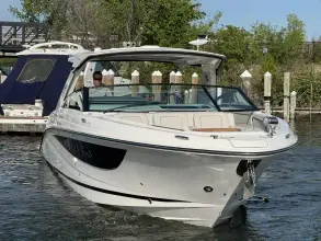 Thumbnail von Sea Ray SLX 400