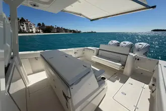 Thumbnail von Pursuit S 378 Sport