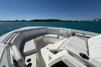 Thumbnail von Pursuit S 378 Sport