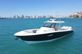 Thumbnail von Pursuit S 378 Sport