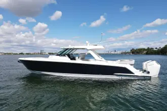 Tiara Yachts 43LS MARILEE