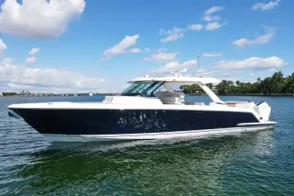 Thumbnail von Tiara Yachts 43LS MARILEE