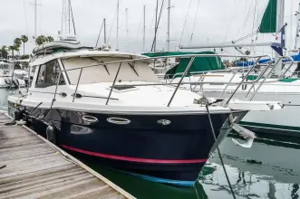Cutwater Boats C 30 Sedan 2014 Cutwater C-30 Sedan