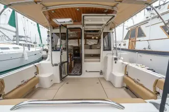 Thumbnail von Cutwater Boats C 30 Sedan 2014 Cutwater C-30 Sedan