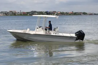 Boston Whaler 210 Montauk