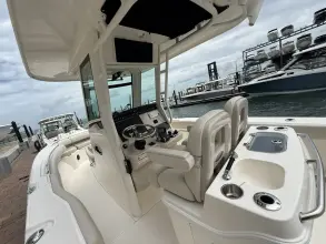 Thumbnail von Boston Whaler 280 Outrage