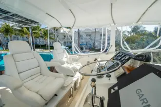 Thumbnail von Hatteras 58 Yacht Fish