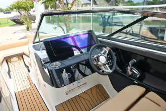 Thumbnail von Sea Ray SLX 280