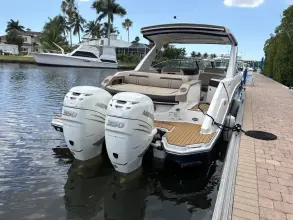 Thumbnail von Sea Ray SLX 310 Outboard