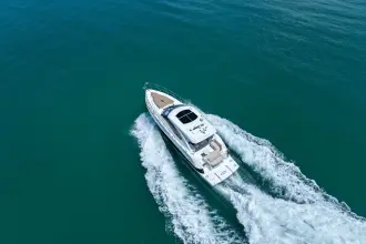 Thumbnail von Cruisers Yachts 45 Cantius
