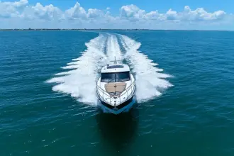 Thumbnail von Cruisers Yachts 45 Cantius