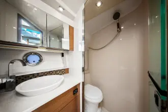 Thumbnail von Cruisers Yachts 45 Cantius