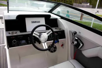 Thumbnail von Sea Ray SDX 290