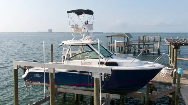 Boston Whaler 285 Conquest Pilothouse