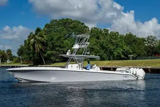 Bahama 41 REEF BUM