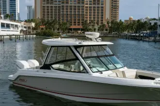 Thumbnail von Boston Whaler 280 Vantage