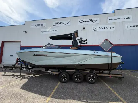 Super Air Nautique G25