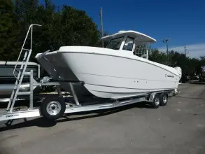 Twin Vee 260 Center Console GFX