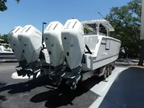 Thumbnail von Twin Vee 400 Center Console GFX