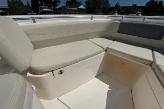 Thumbnail von Cobia 277 Center Console