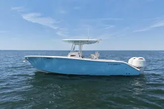 Thumbnail von Cobia 277 Center Console