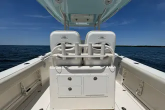 Thumbnail von Cobia 277 Center Console