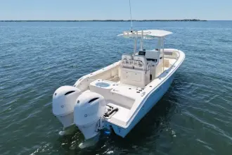 Thumbnail von Cobia 277 Center Console