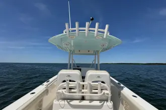 Thumbnail von Cobia 277 Center Console