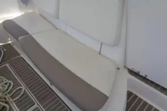 Thumbnail von Tiara Yachts 4400 Sovran