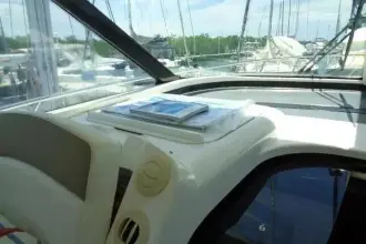 Thumbnail von Tiara Yachts 4400 Sovran