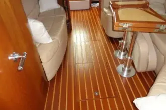 Thumbnail von Tiara Yachts 4400 Sovran