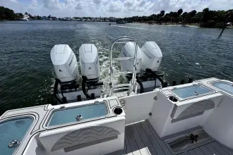 Thumbnail von Twin Vee 400 GFX2 CC "White Hull"