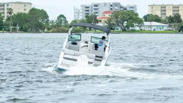 Thumbnail von Sea Ray SDX 230 Outboard