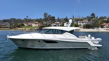 Thumbnail von Tiara Yachts C44