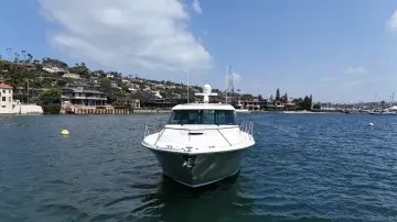 Thumbnail von Tiara Yachts C44