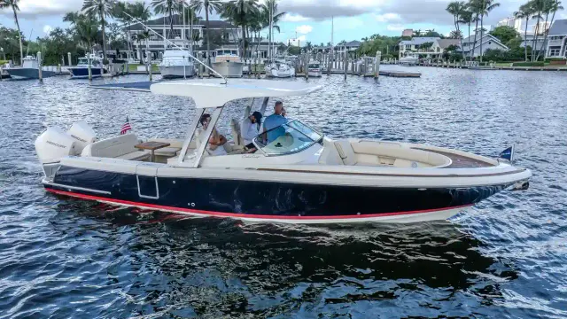 Chris-Craft 30 Calypso