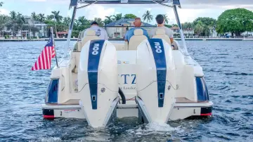 Thumbnail von Chris-Craft 30 Calypso