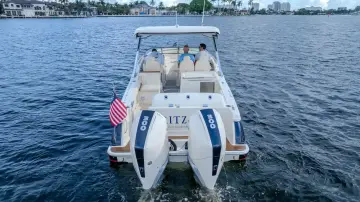 Thumbnail von Chris-Craft 30 Calypso