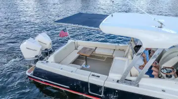 Thumbnail von Chris-Craft 30 Calypso
