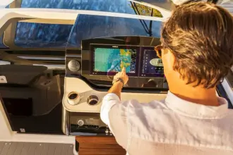 Thumbnail von Sea Ray 370 Sundancer Outboard